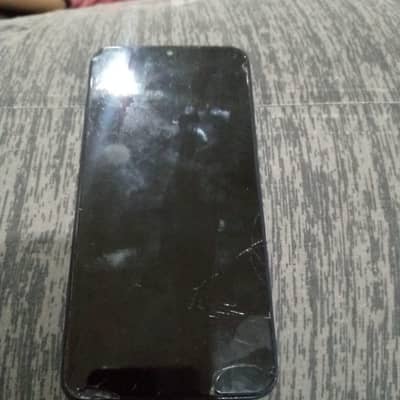 Samsung Mobile A10S chalky mai OK touch tota howa hai