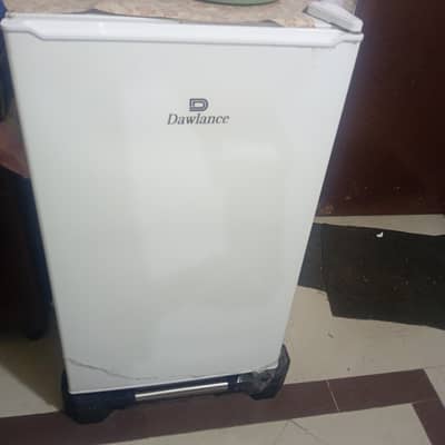Dawlance small fridge 8year waranty remain