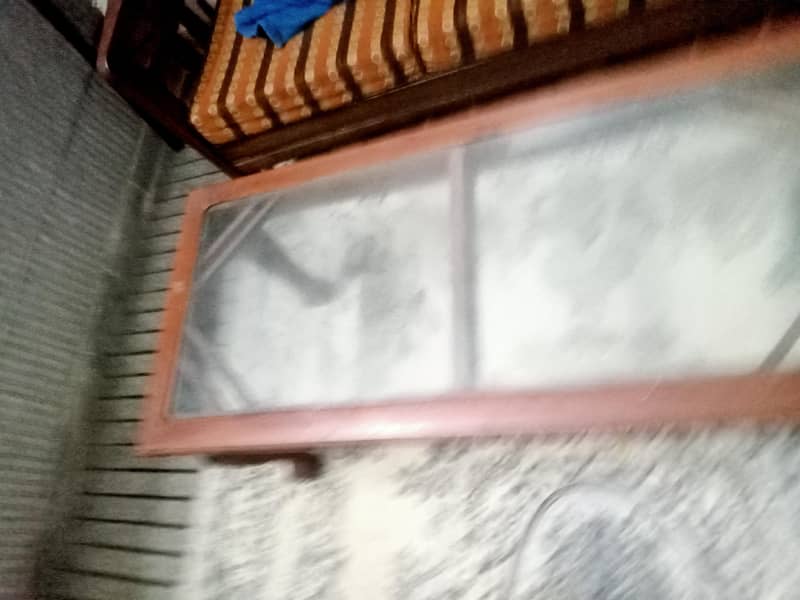 large size table 1