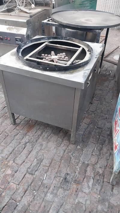 Chaaye paratha counters and fryer