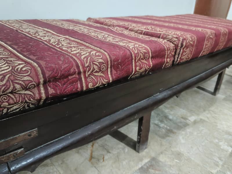 sofa settee 2