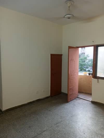 G-11/4 FGEHA E-Type 2nd Floor Flat For Rent