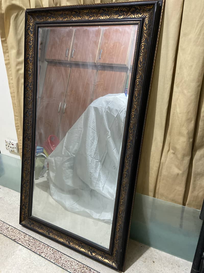 MIRROR (IMPORTED)WITH FRAME 0