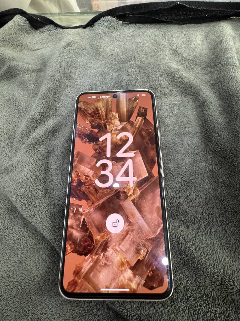 Google Pixel 8 1