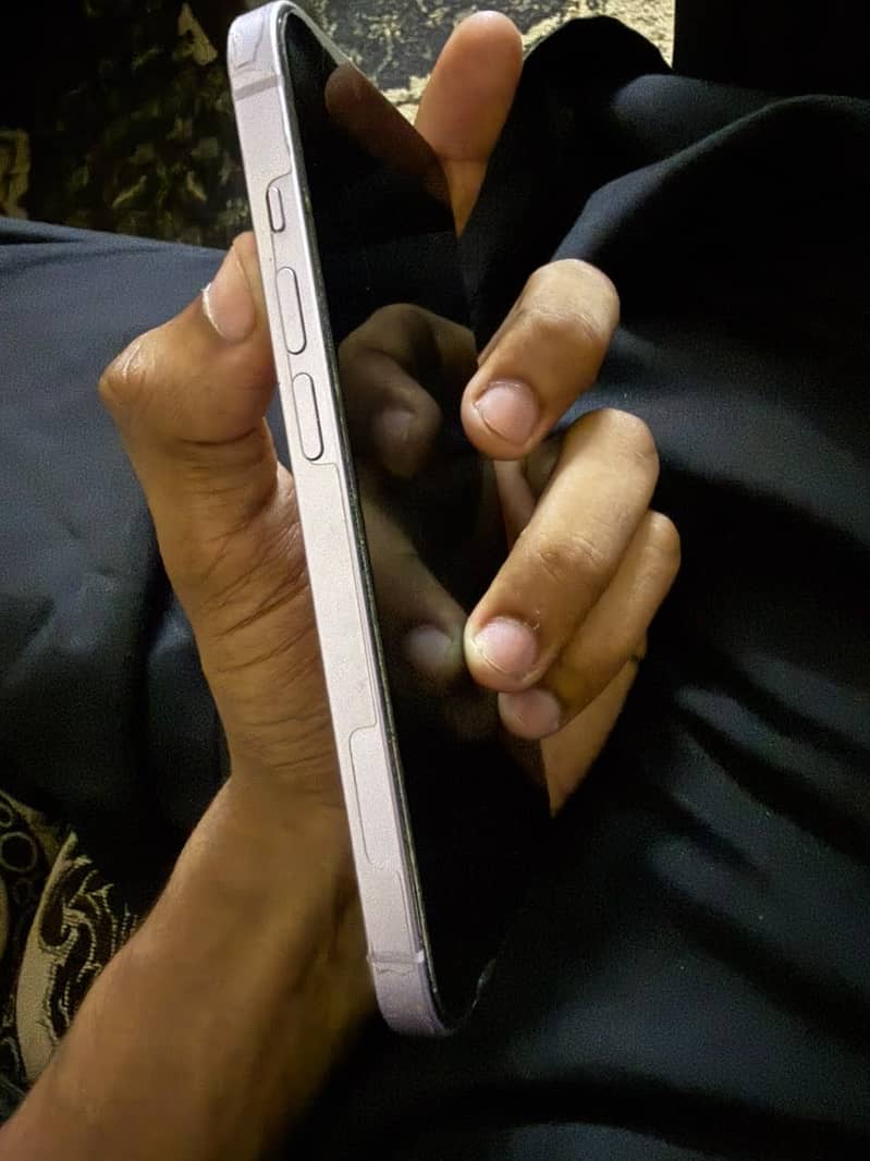 Apple iPhone 14 1