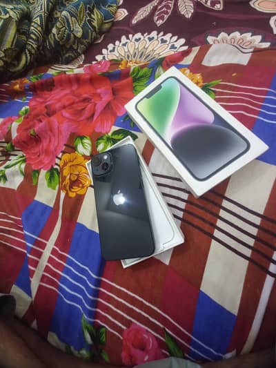 Apple iPhone 14