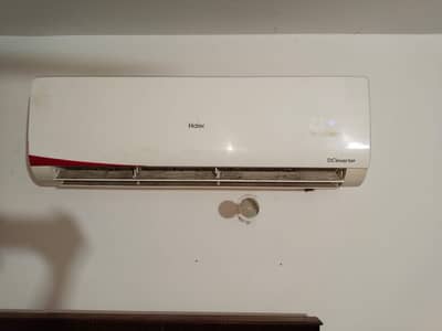 Heiar DC invertor 1.5 ton urgent for sale