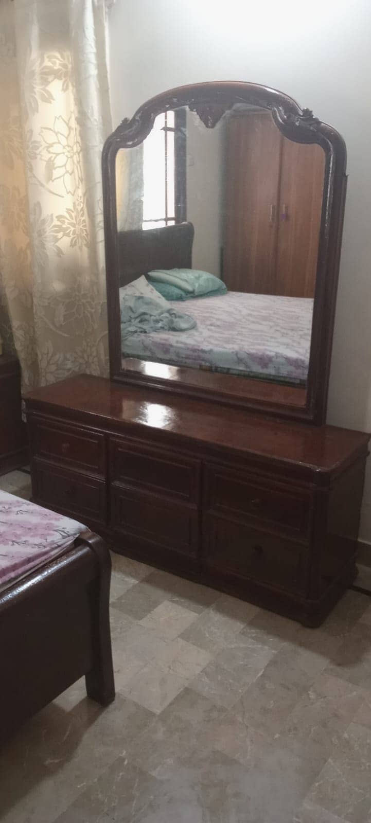 Dressing Table 1