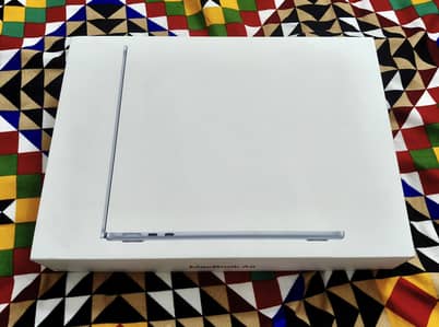 Apple MacBook Air 13, M5 16GB 512GB, Sky Blue (MDHH4)