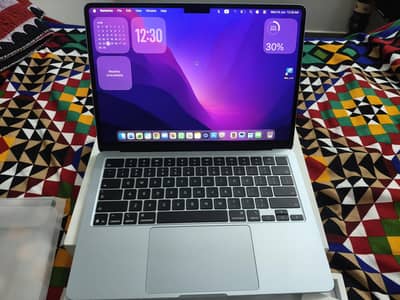 Apple MacBook Air 13, M5 16GB 512GB, Sky Blue (MDHH4)