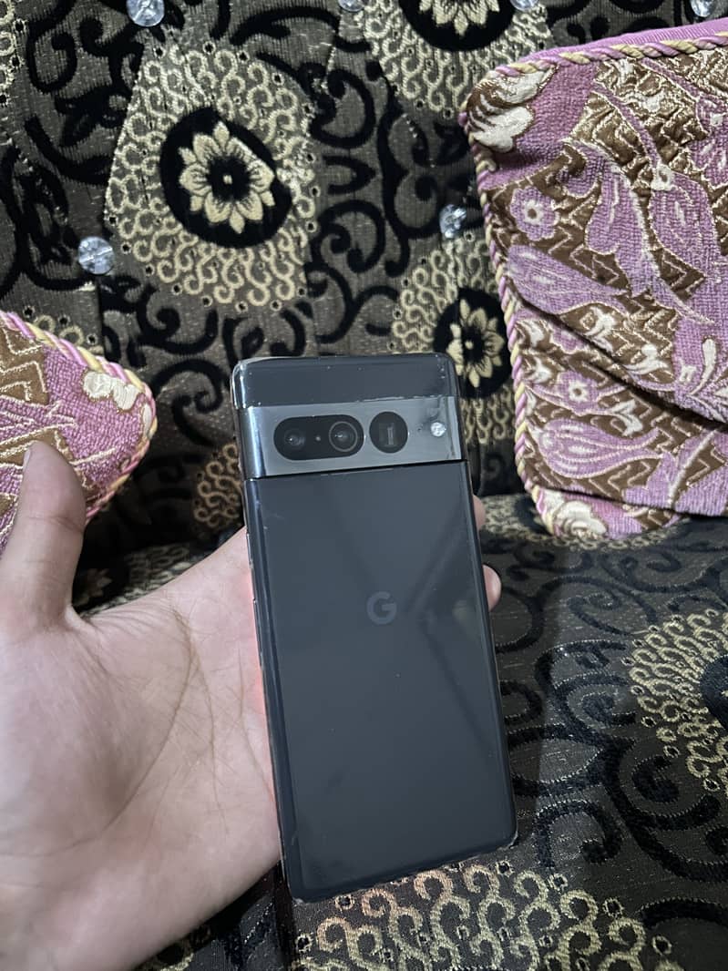 Google Pixel 7 Pro 2