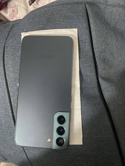 Samsung Mobile S22 Plus