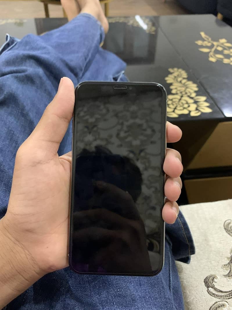 Apple iPhone X 2