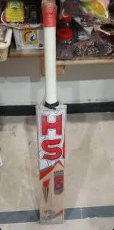 HS Spark80 guaranteed original bat.