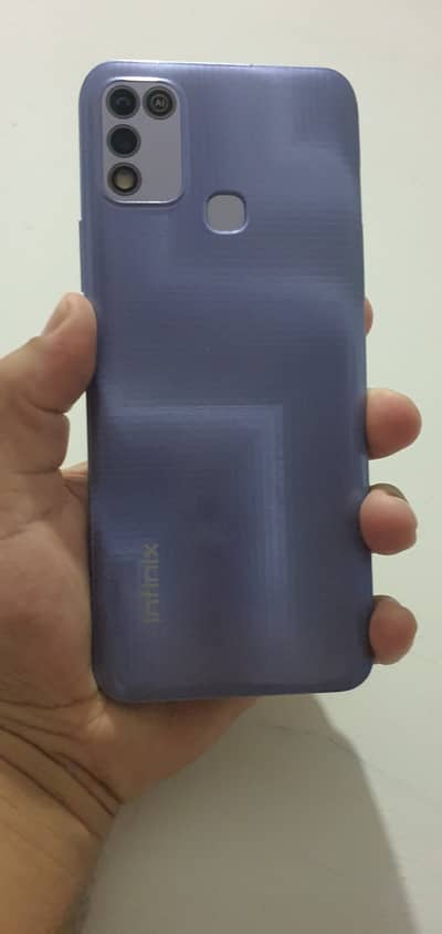 Infinix Hot 11 Play