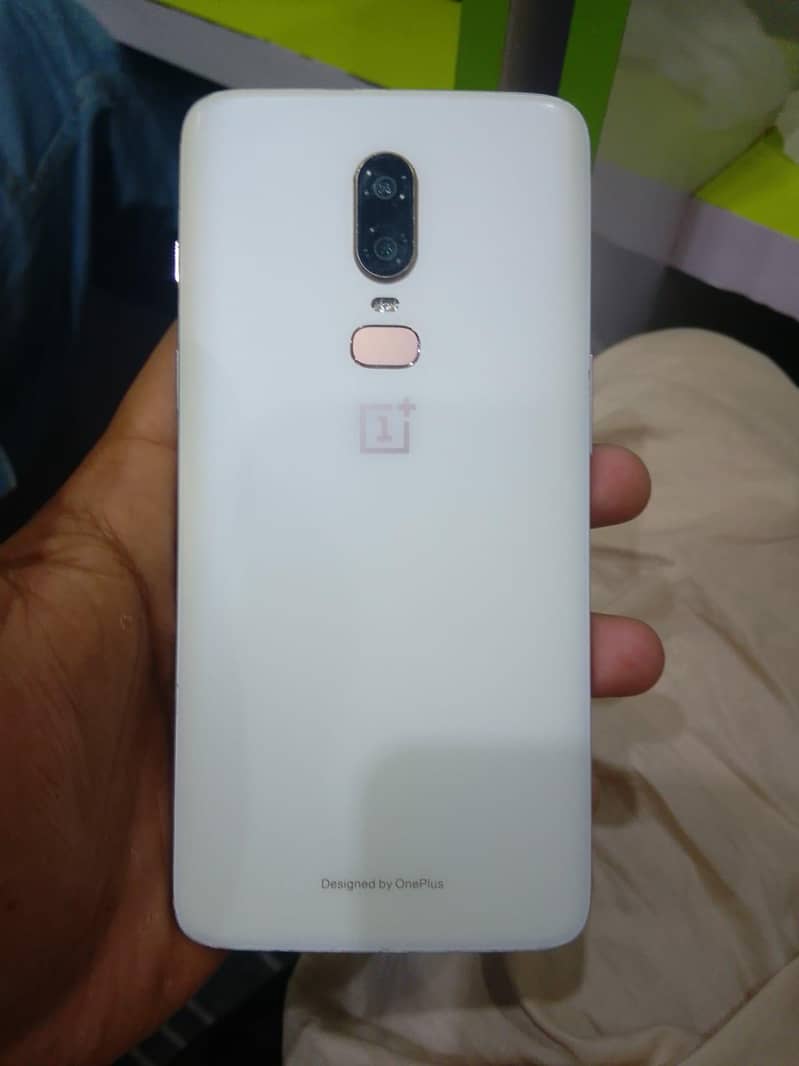 One Plus 6 0