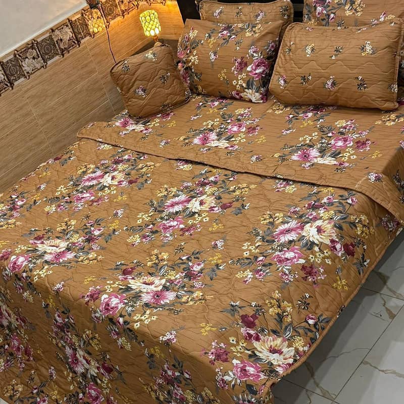 bed sheets,pillow available 9