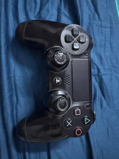 PS4 slim 2 TB