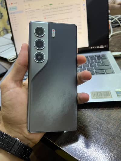 Tecno CAMON 40 Pro 10/10