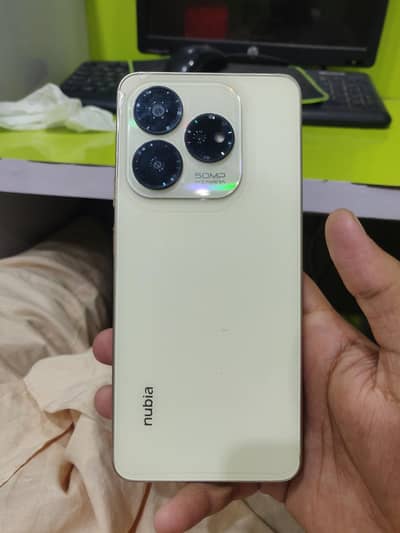 Zte nubia V60 Design
