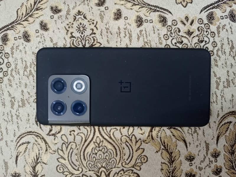 One Plus 10 Pro 0