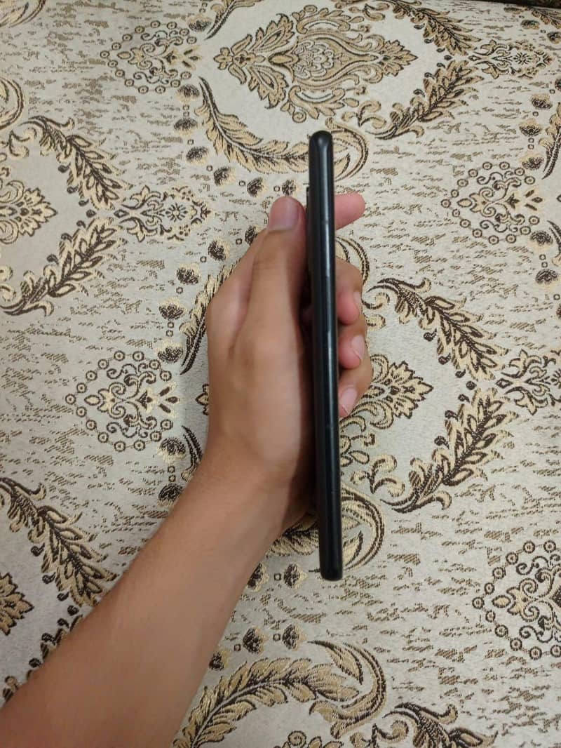 One Plus 10 Pro 1