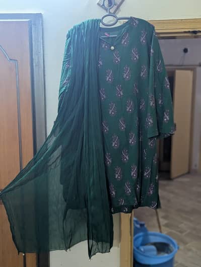 Medium-Large Size 3pc Suit for Sale