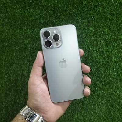 Apple iPhone 15 Pro Max
