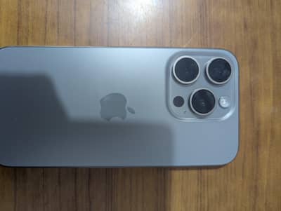 Apple iPhone 15 Pro FU