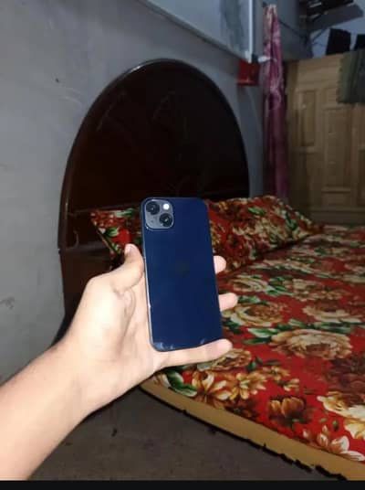 Apple iPhone 13 exchange possible recovery mood par Chala gya hai