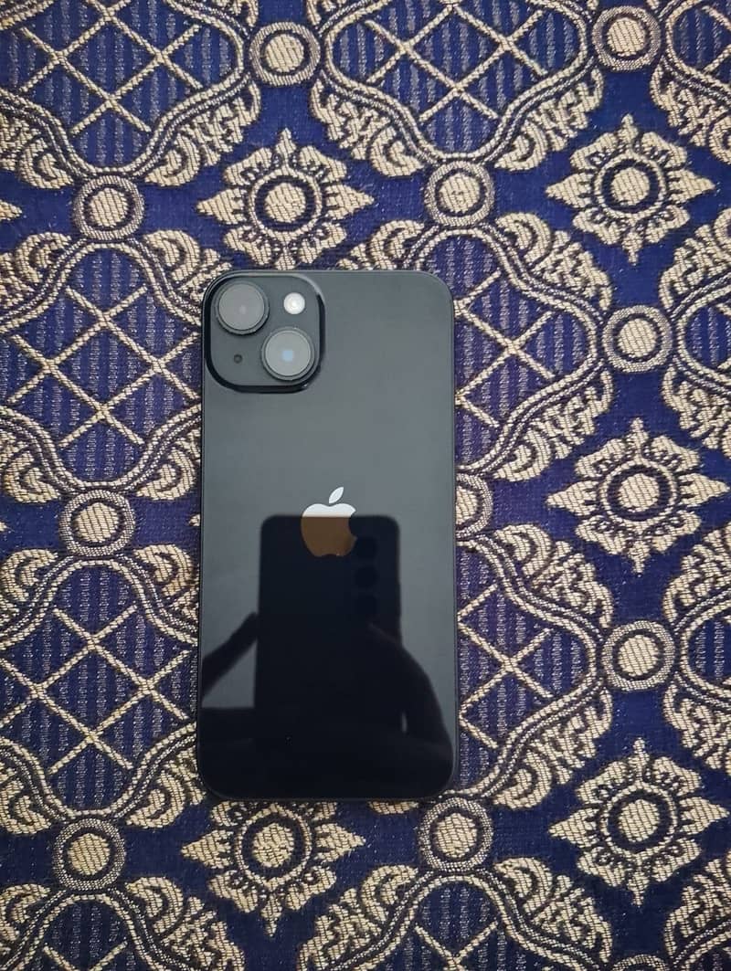 Apple iPhone 14 3