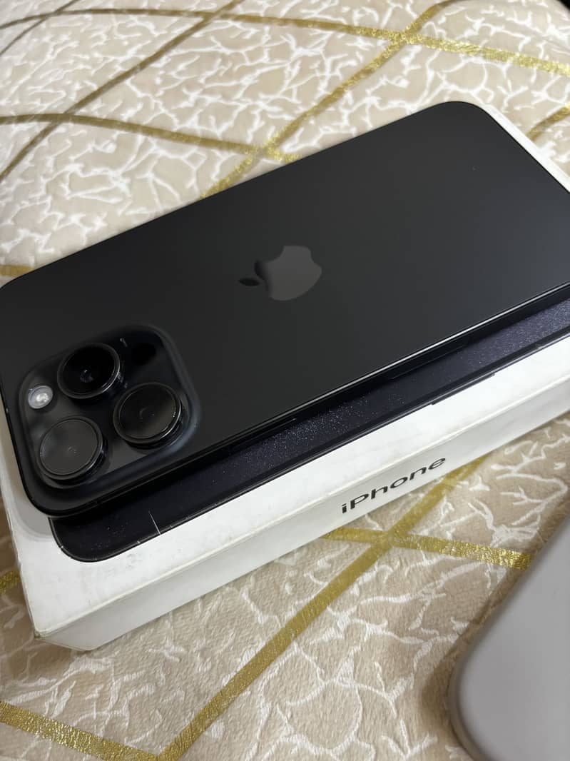 Iphone 15 pro max 1