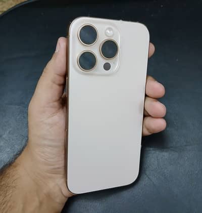 Apple iPhone 16 Pro