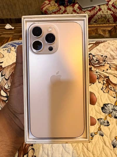 Apple iPhone 16 Pro Max (FU)