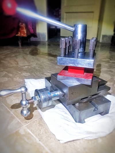 Heavy Duty Lathe Machine(Cross Slide and 4-Way Tool Post Set)