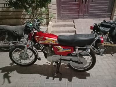 Honda CG125 2025