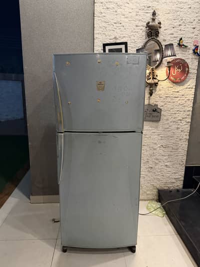 Dawlance fridge in good condition