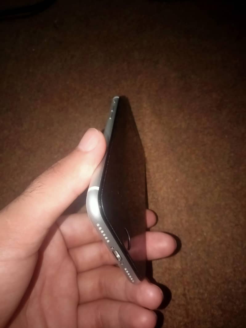 Apple iPhone SE 1