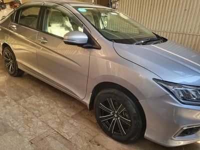 Honda city Cvt 1.2 Auto