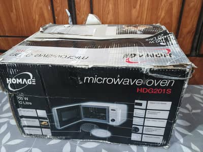 homage microwave 10/10 condition