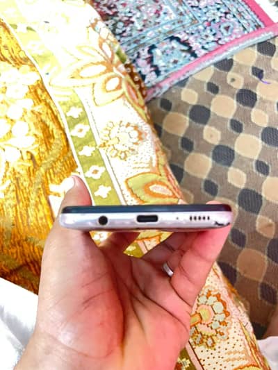 Samsung Mobile A31