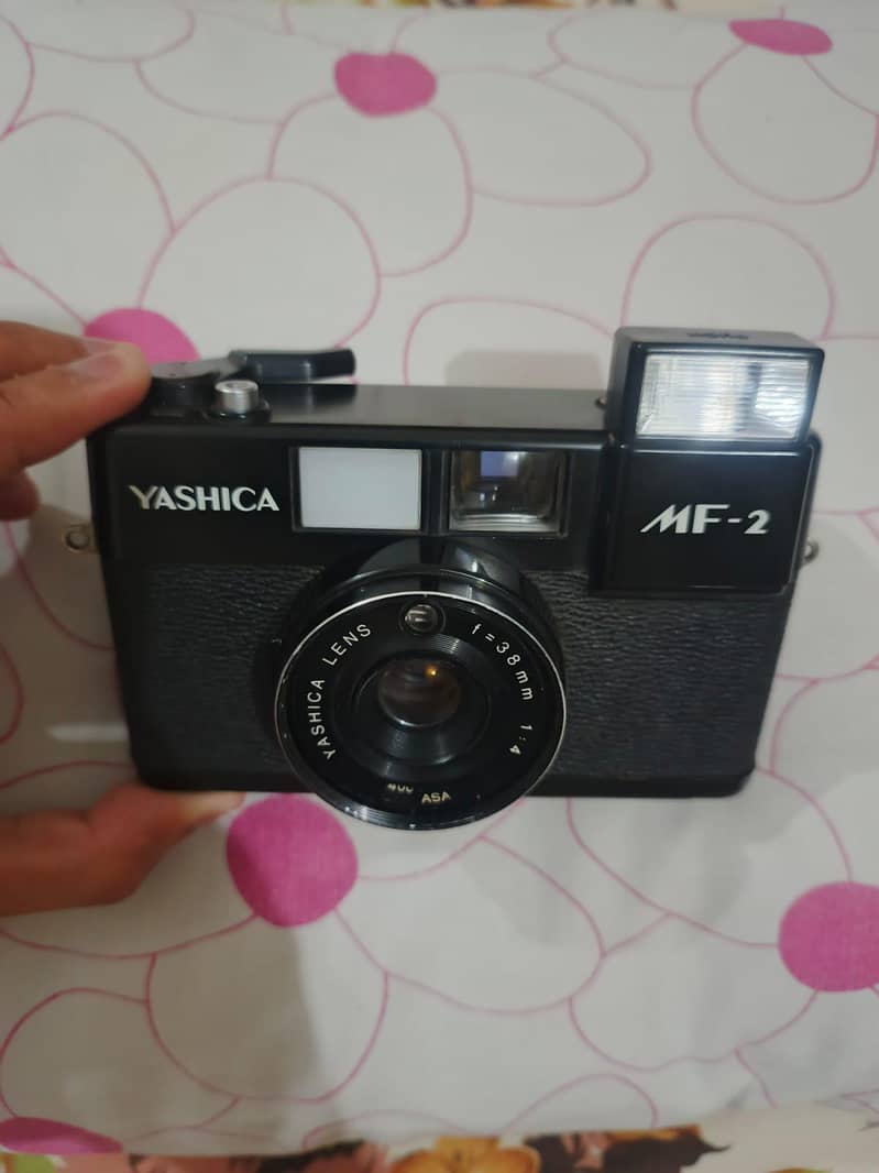 yashica camera 1
