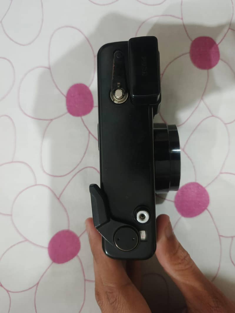 yashica camera 4