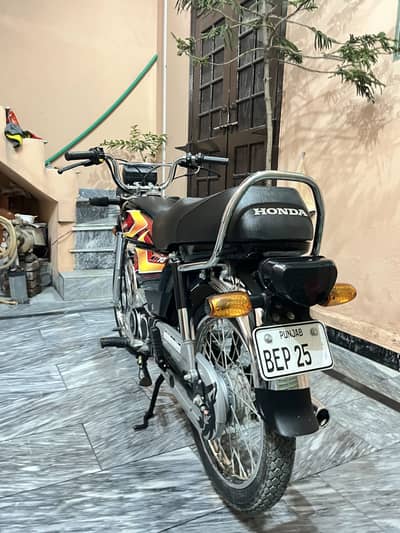 HONDA CD 70 2026 MODEL