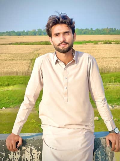 Need a job urgently plz