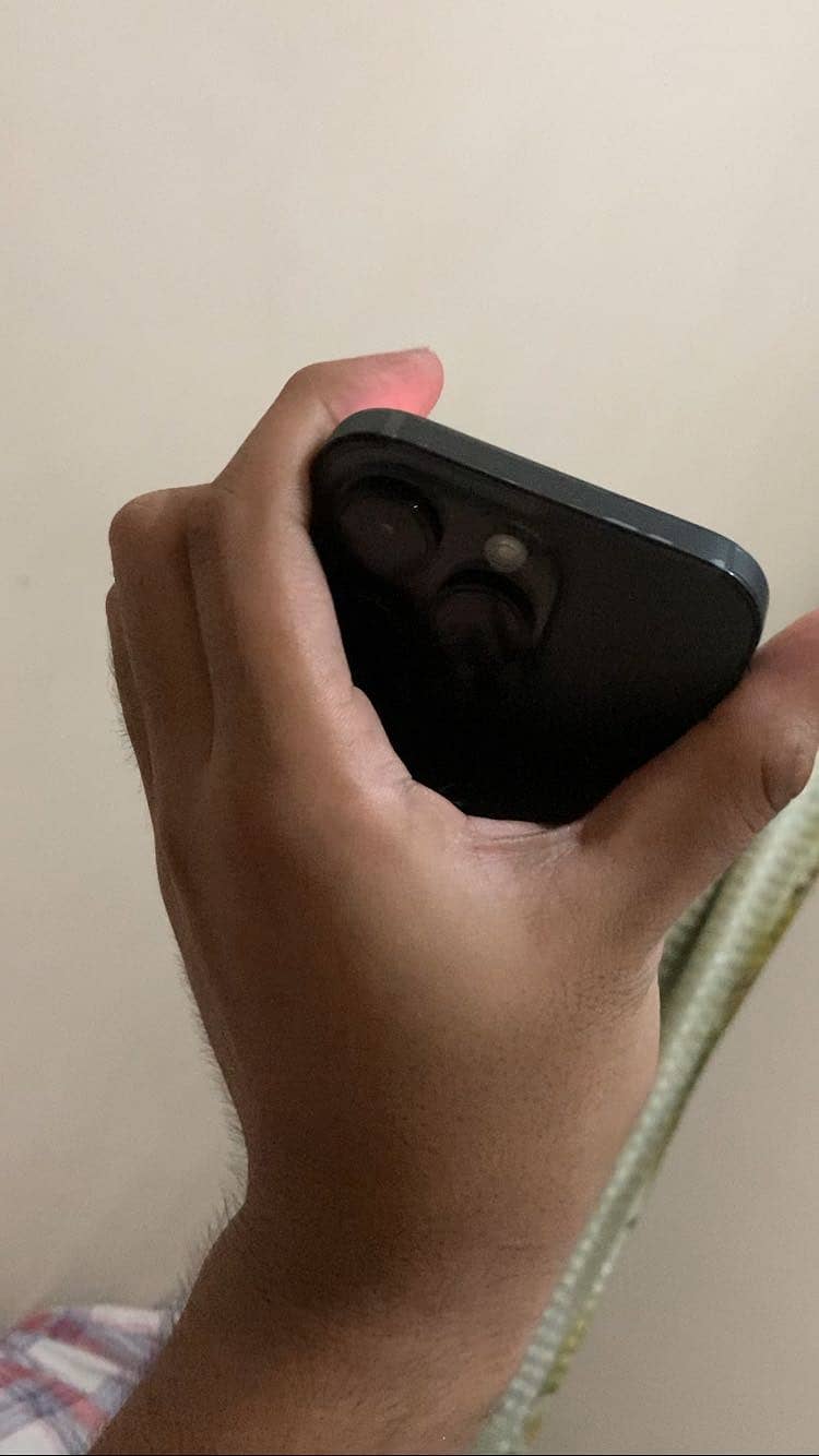 Apple iPhone 14 Pro 0