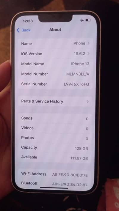 Apple iPhone 13