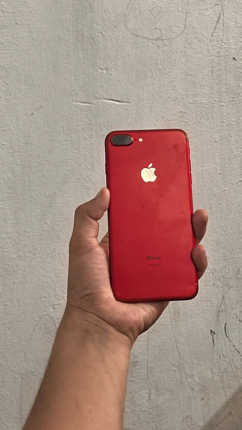 Apple iPhone 7 Plus 1