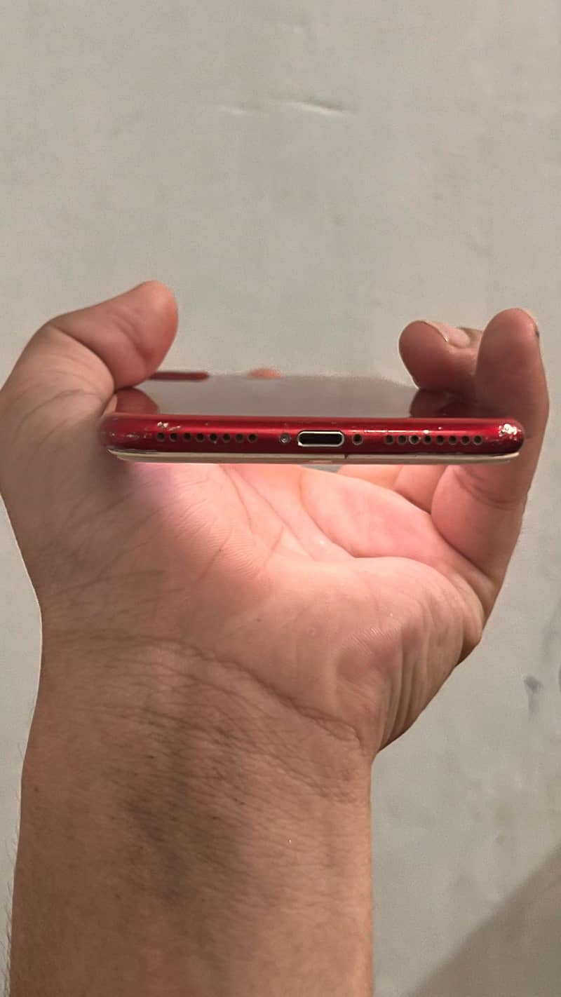Apple iPhone 7 Plus 5