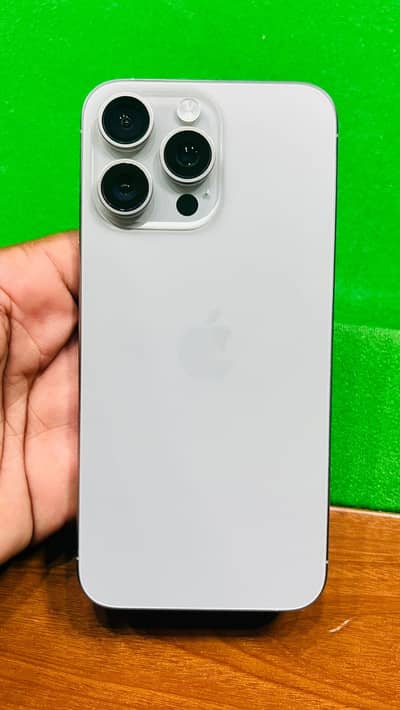 Apple iPhone 15 Pro Max